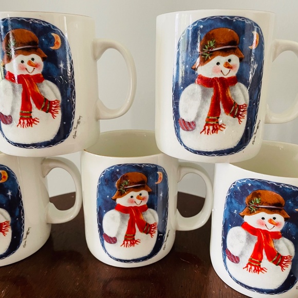 Elaine Thompson Vintage hand-painted ceramic Christmas snowman mugs, Snowman Mug - Picture 4 of 6